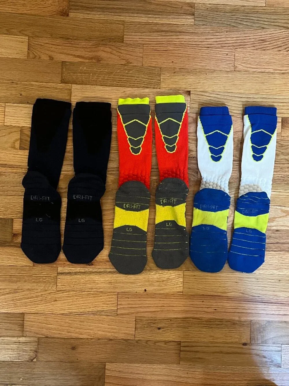 Lot of 3 pairs Men's Large 8-12 Nike Elite Vapor Dri Fit Football Crew Socks